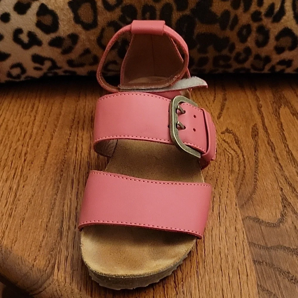 Sergio Tomani | Edina Rojo Sandals in US Size 7.5/European Size 38 - Picture 3 of 16